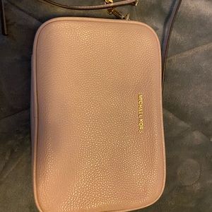 Blush Pink Michael Kors Crossbody purse